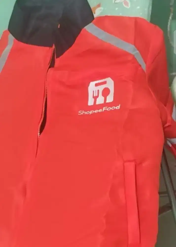 Jacket shope food driver ukuran XL masih baru dalam plastik