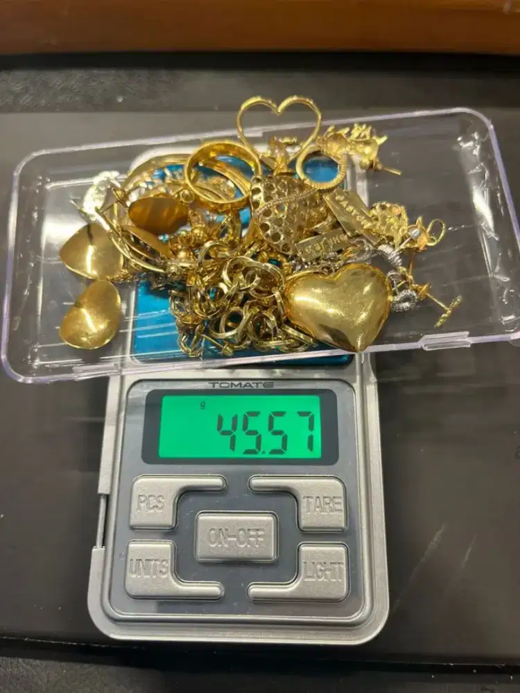 Terima jual beli Emas&Berlian