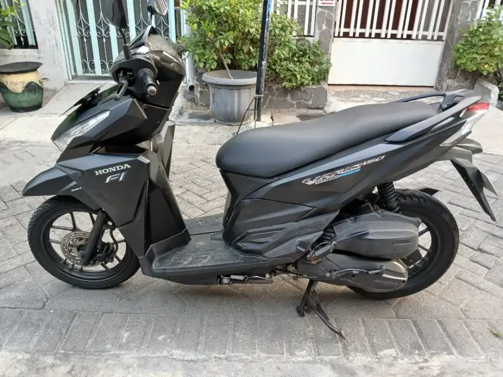 Jual vario 150 2015 kondisi sgt bagus samsat manyar