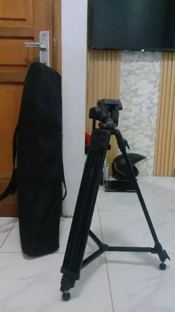 Tripod libec th650