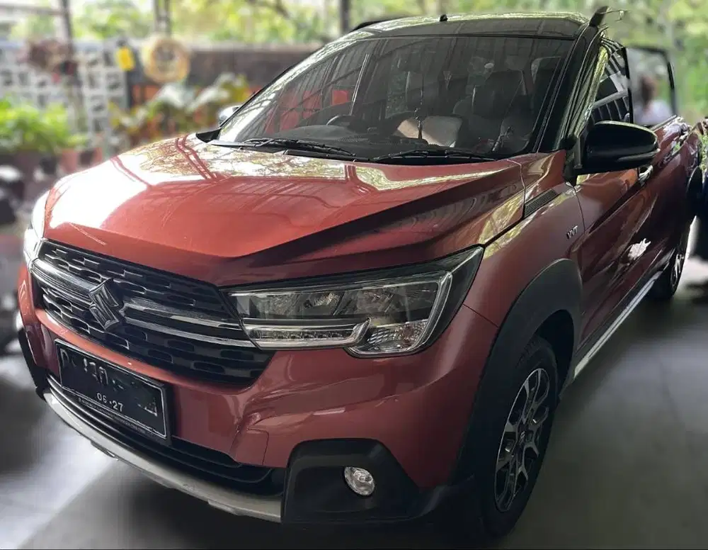 XL7 Alpha Matic 2022 Plat B Depok Km 20rban