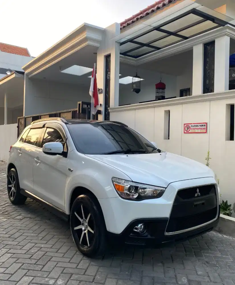 OUTLANDER 2.0 PX MATIC SUNROOF ISTW