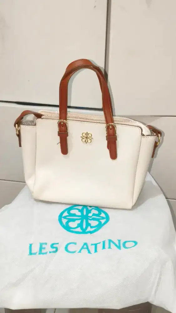 Tas wanita merk les catino
