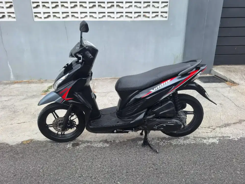 Vario 2018 apikan bisa cash/kredit syariah angsuran TERMURAH
