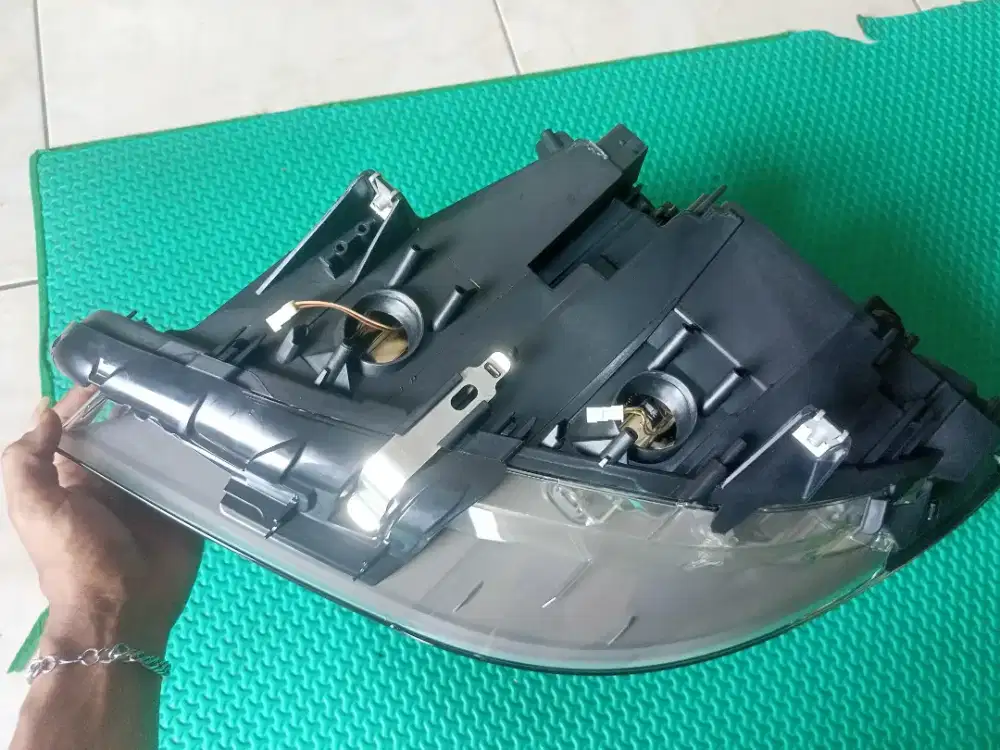 Headlamp Bmw 520i & Bumper Cover Depan Mercedes Benz C-Class W205