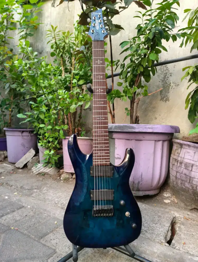 Gitar schecter 7strings bluebburst