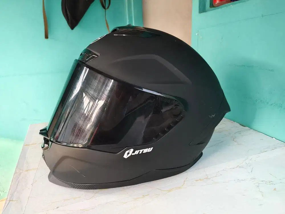 Helm Full Face Jitsu Air 1