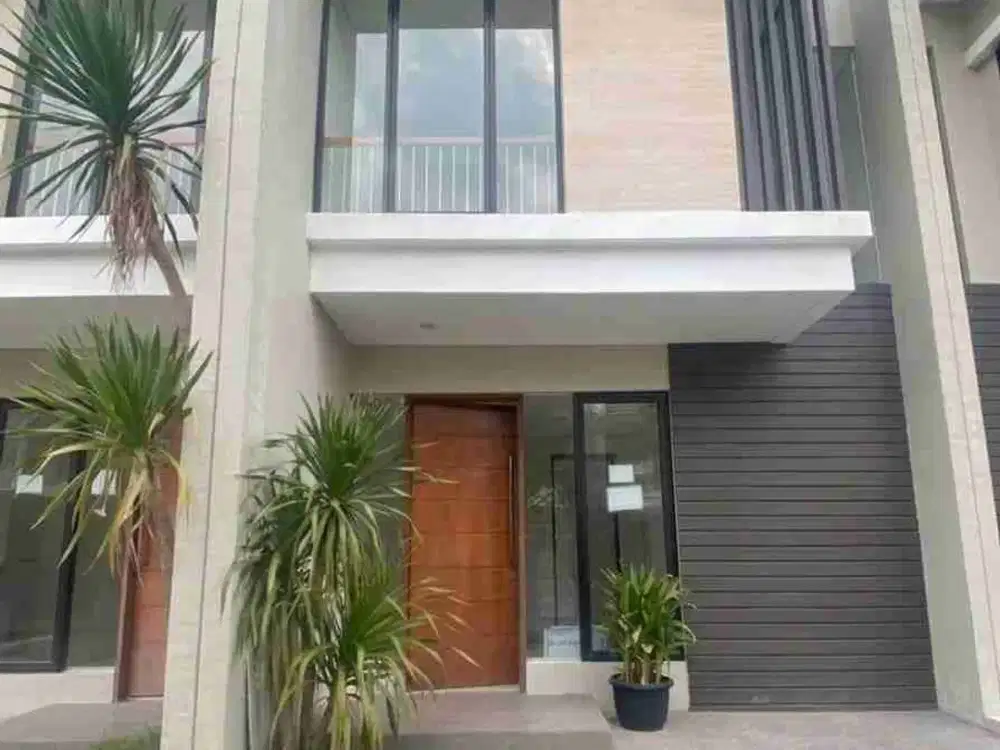 jual rumah north west lake Citraland Utara surabaya