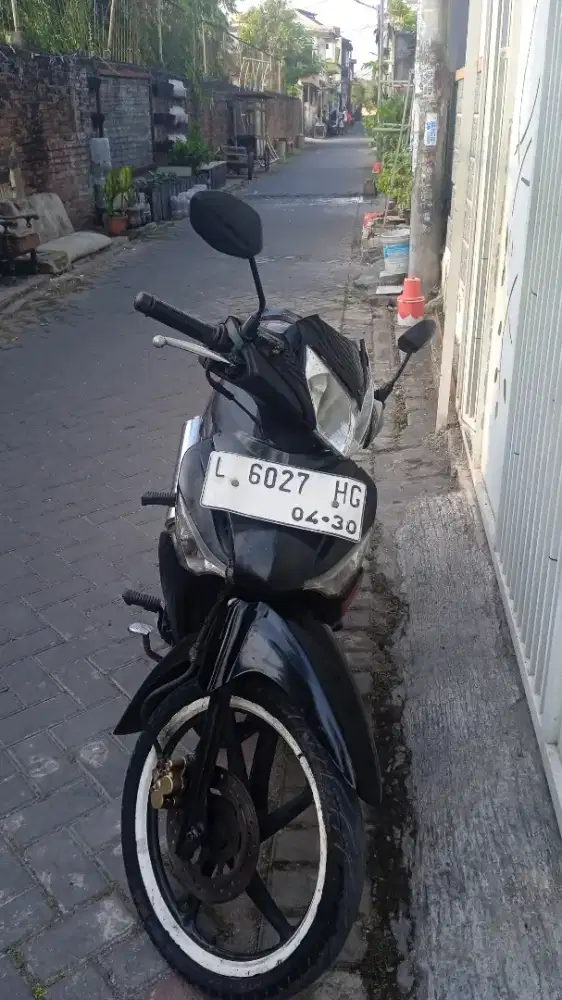 Di jual motor Honda Supra x tahun 2010.