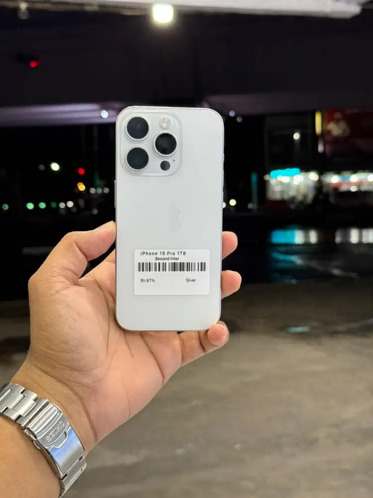 iphone 15 pro 1TB (1.000GB) silver inter
