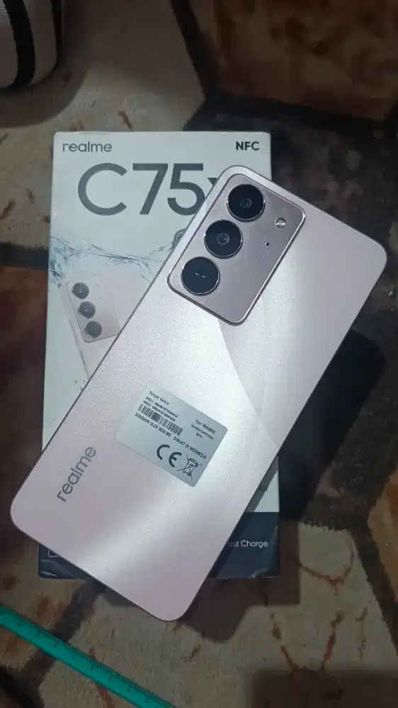 Realme ram 8/128