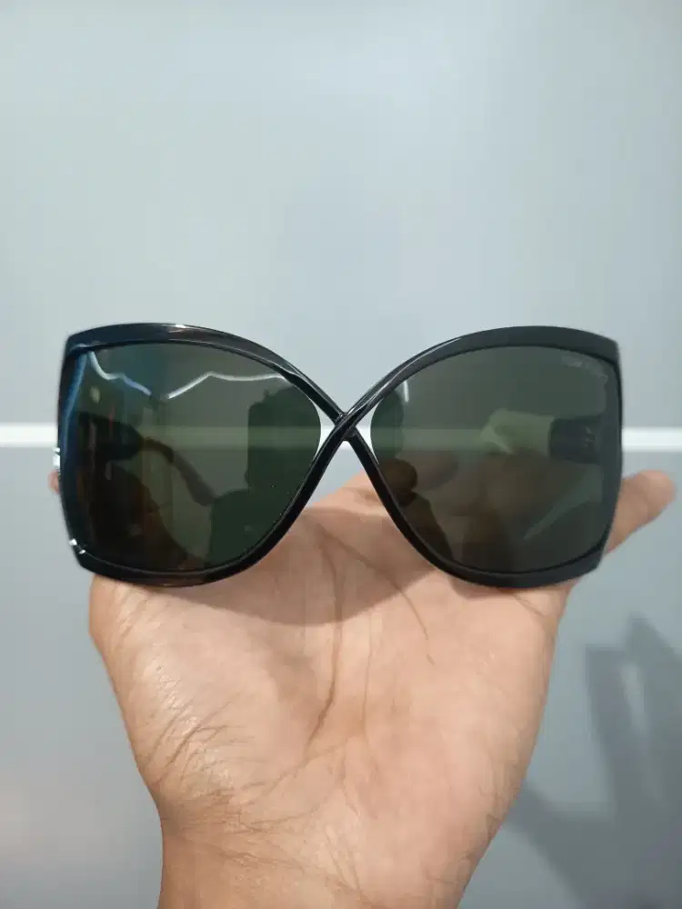 Kacamata original second tomford celine gucci fendi louis vuitton