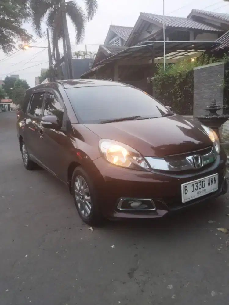 Jual Cepat Mobilio E Prestige Matic 2014 Mulus