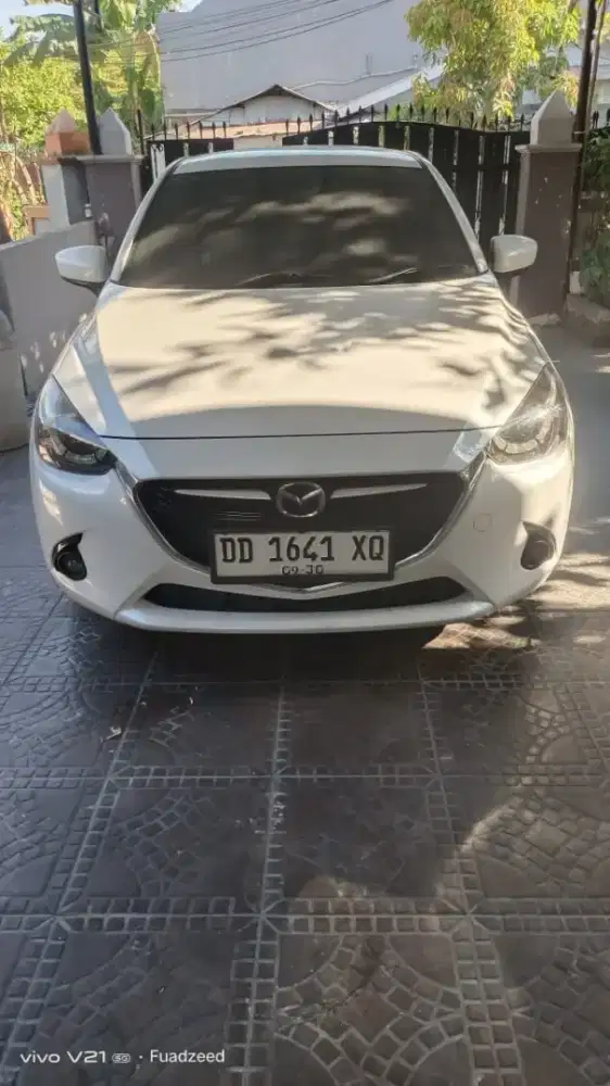 Mazda 2 GT skyaktif 2015
