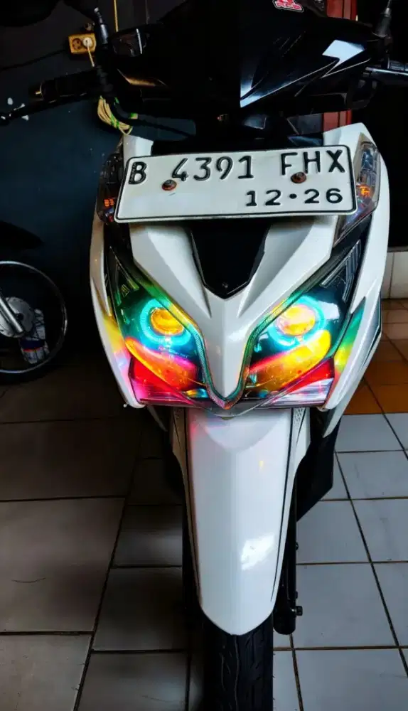 Vario 125 merah menter josss