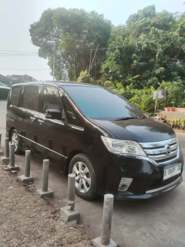 Jual Cepat Serena HWS Matic 2013 Mulus
