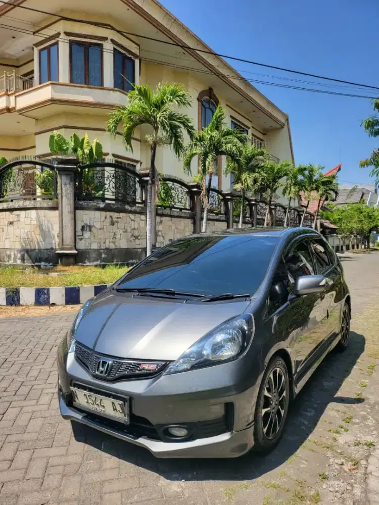 HONDA JAZZ RS MATIC TAHUN 2013 LIKE NEW