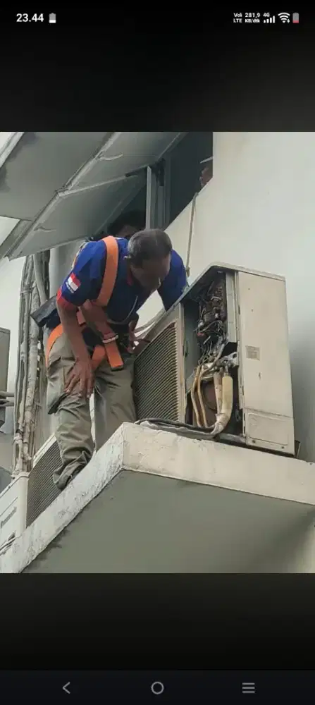 Servis AC kulkas mesin cuci kompa air dll