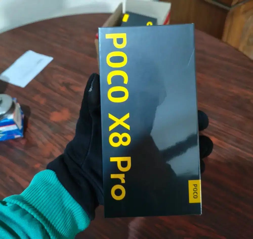 Poco X8 Pro 12/512 White SEGEL