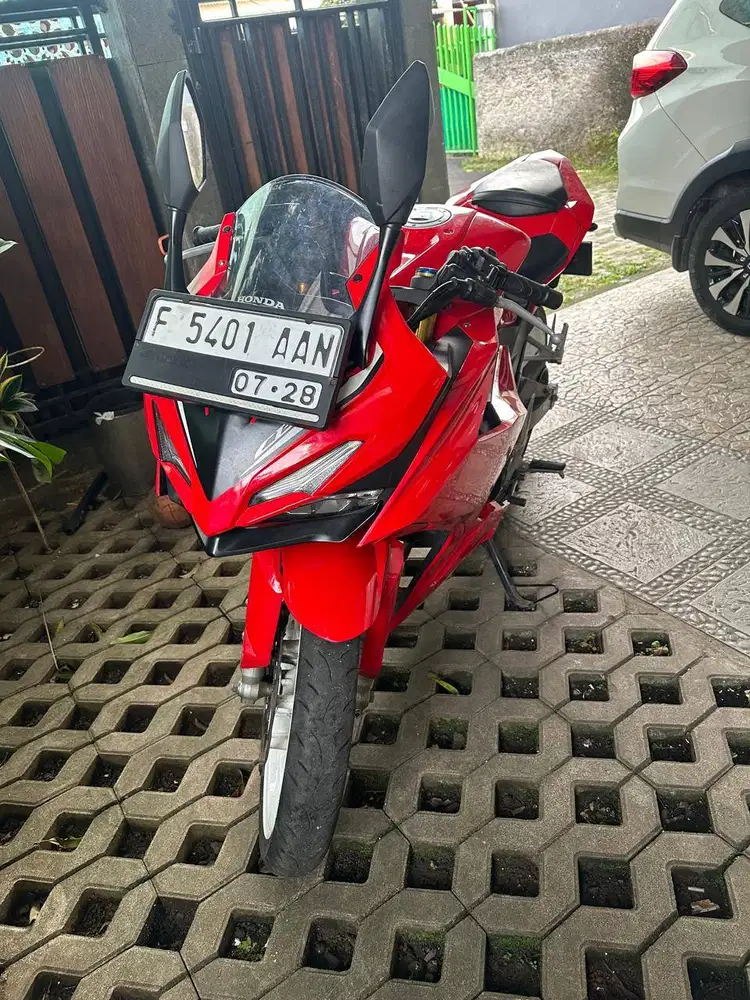 Honda CBR 150R ABS 2022