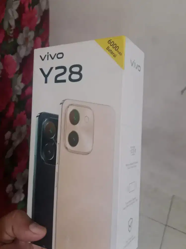 Jual handphone Vivo Y28 second