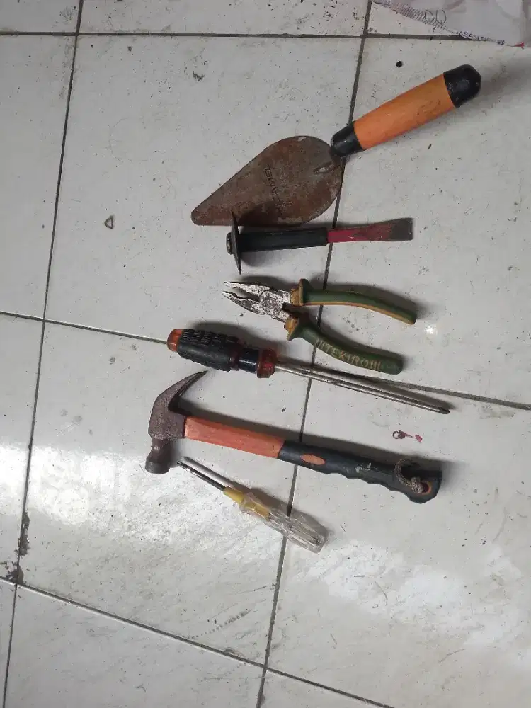 Dijual masih pada bagus bisa dikirim-kirim
