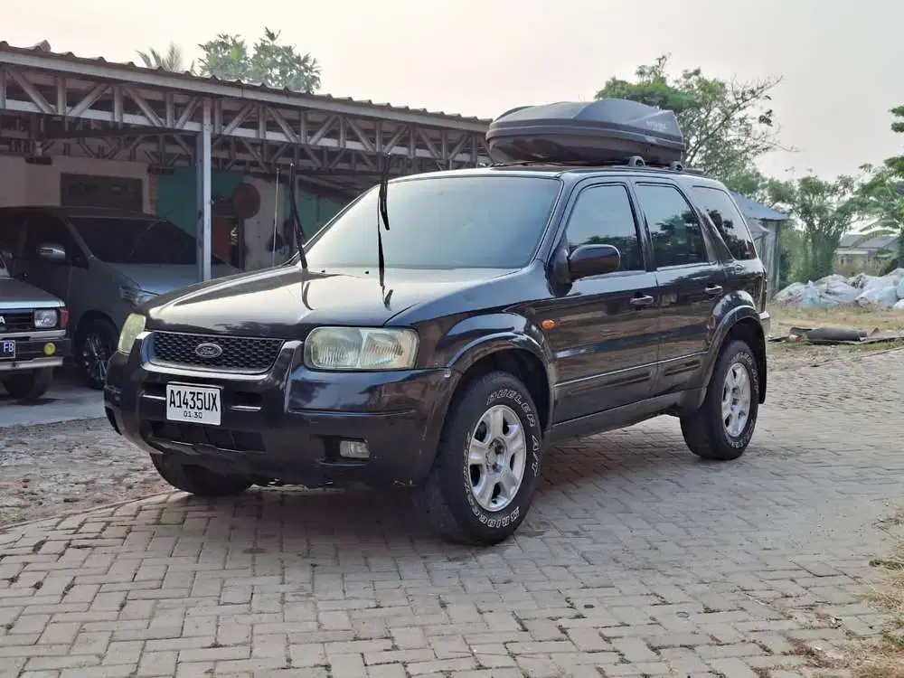 Ford Escape 2004 Bensin