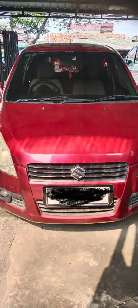 Suzuki splas 2011