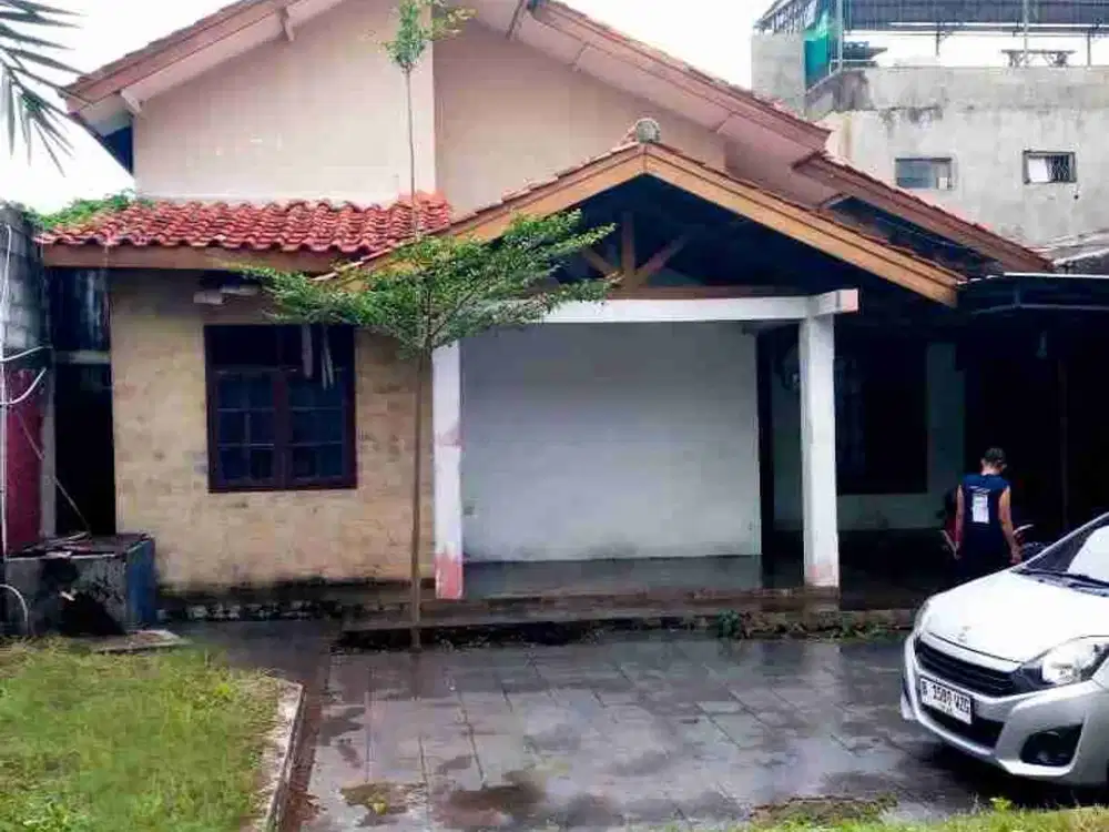 Dijual Cepat Tanah Luas 400m2 Bonus Rumah di Ciputat Timur