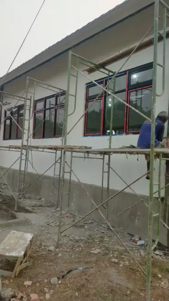 Kusen kaca aluminium