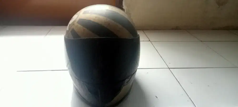 Di jual Helm full face KBR