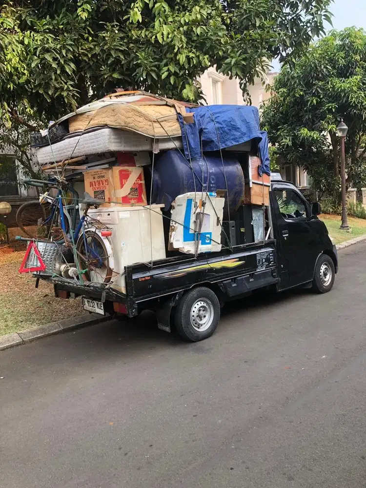 Juwal beli barang bekas