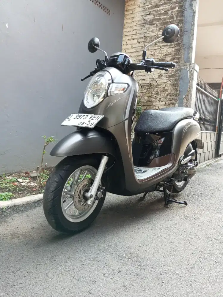 Honda Scoopy donat tahun 2019 mulus tidak baret