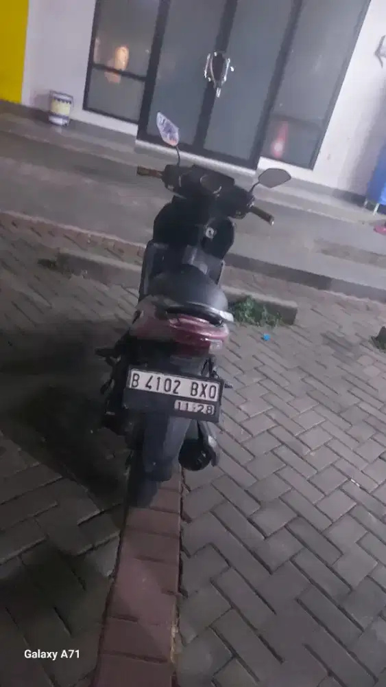 Jual vario karbu 2006