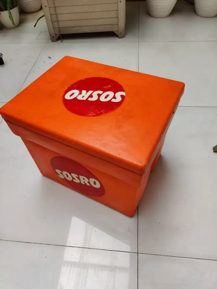 Box Es / Ice Box Sosro Jumbo 50 Liter