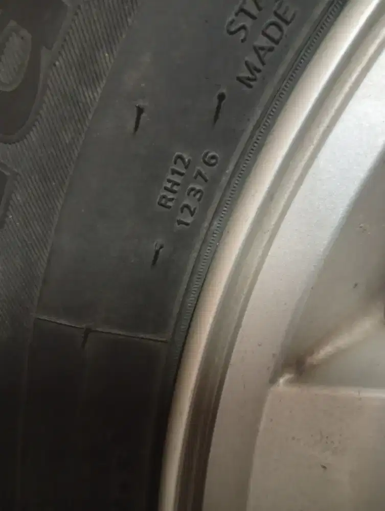 Velg Dan Ban Hyundai H1 original