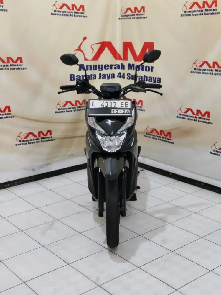 Honda Beat Street Tahun 2018 warna Hitam