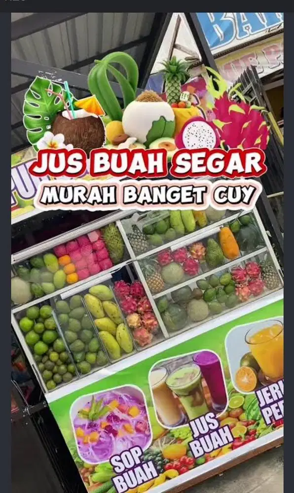 Penjaga booth jus buah