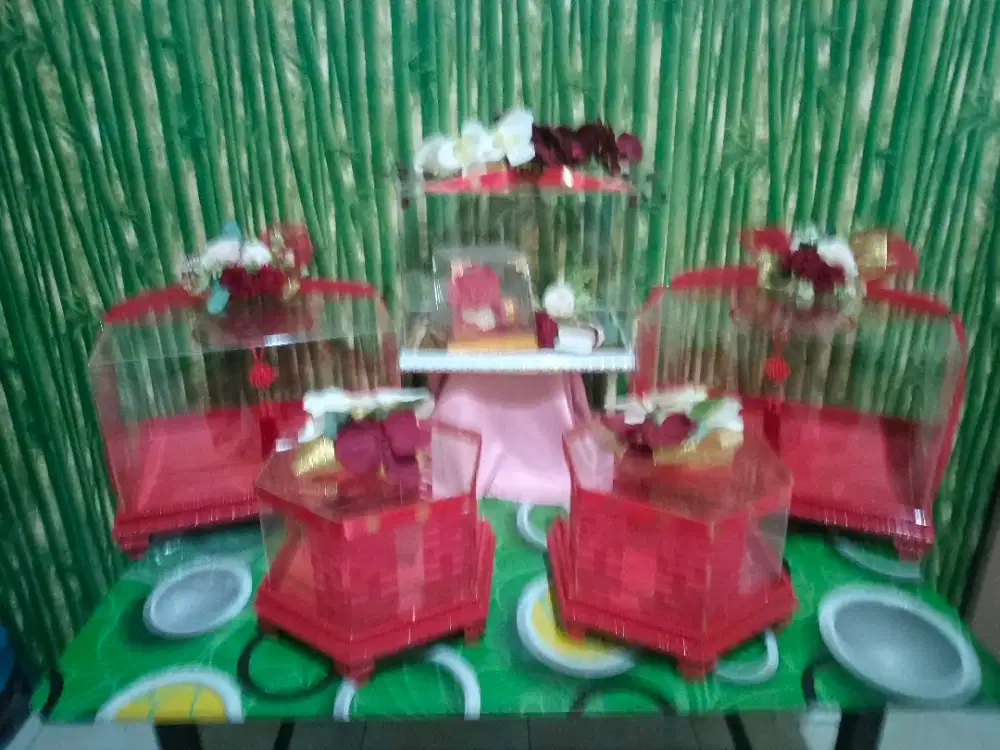 Kotak hantaran pernikahan