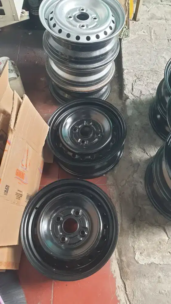 Velg kaleng avanza rim 14