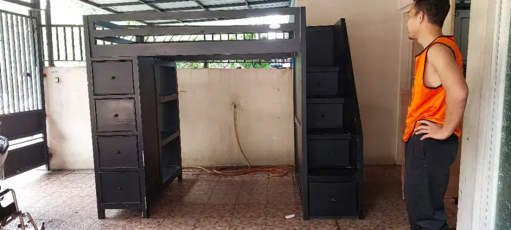 Dijual ranjang susun full laci