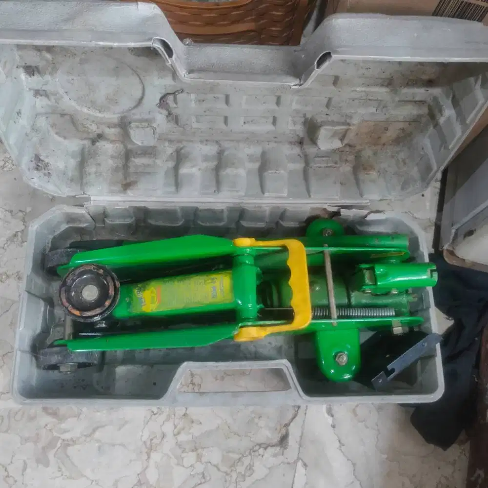 DONGKRAK BUAYA HIDROLIK 2 TON + BOX | BEKAS | SIAP PAKAI | NEGO