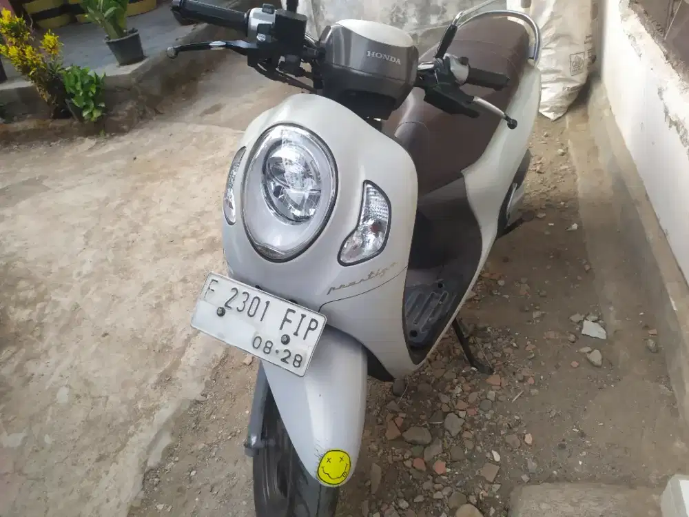 Scoopy 2023 lengkap