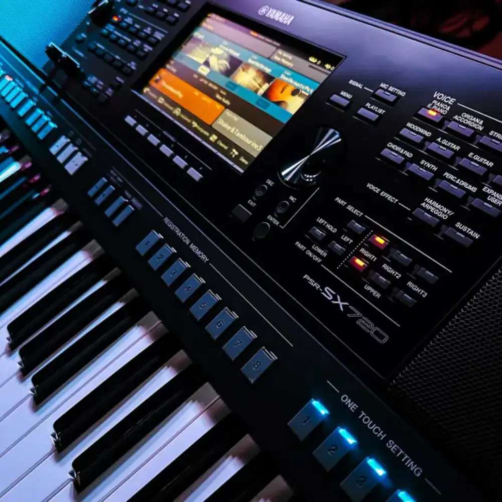 Keyboard Yamaha SX720