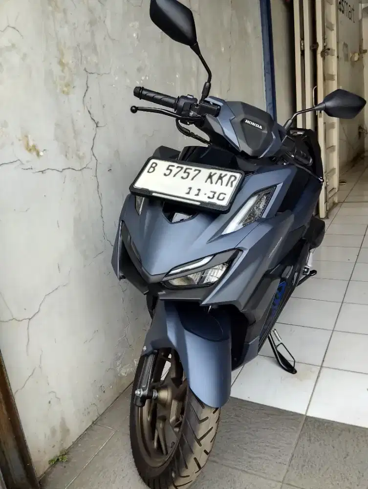 HONDA VARIO 160 ABS 2025 KM 700 PERAK PAJAK ON CASH KREDIT /TT