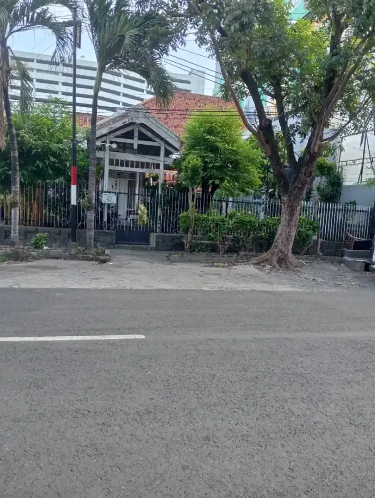 Dijual Rumah Strategis Untuk Usaha