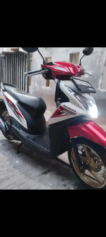 Di jual  Honda beat  fi . Ss lengkap