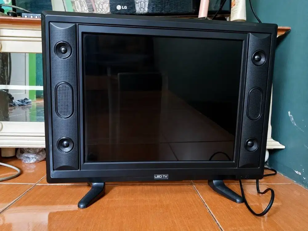 TV LED DIGITAL WEYON 24 – KONDISI APA ADANYA