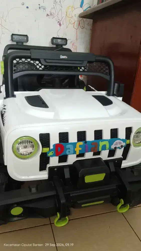 Mobil aki anak plus remote bisa pake aplikasi