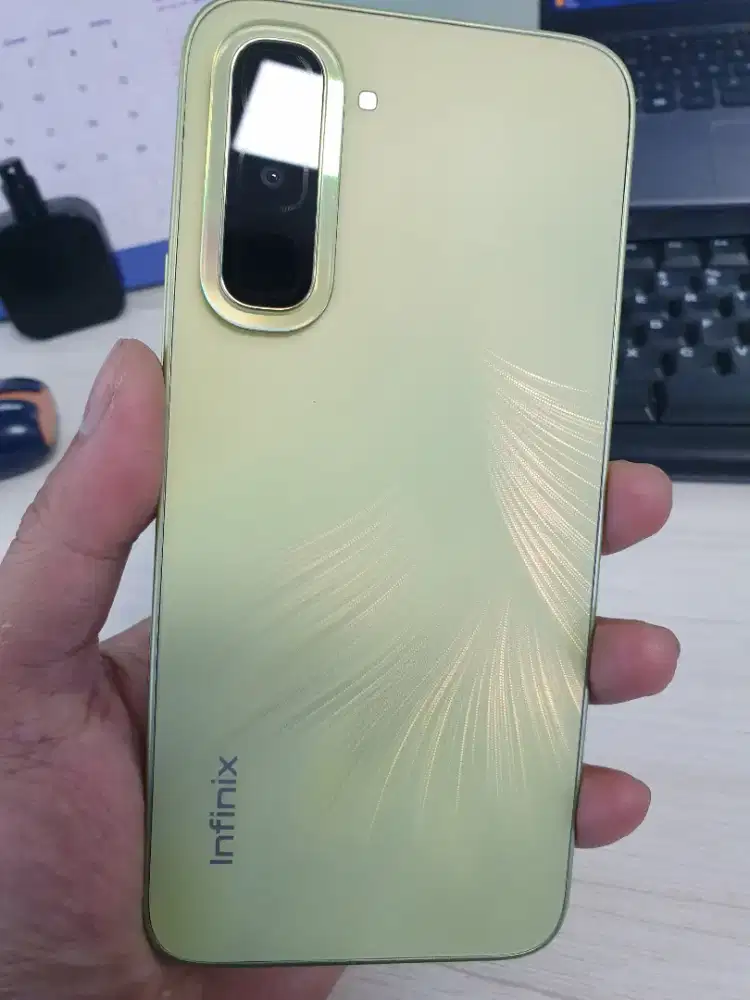 INFINIX HOT 70 RAM 8+8GB